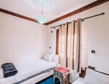 Single Room with Mountain View