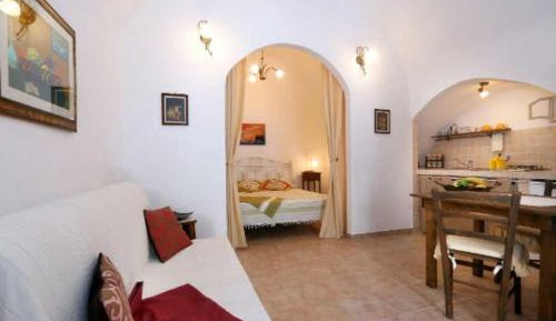 Studio with Sofa Bed