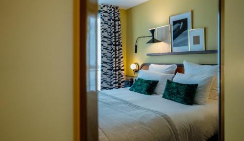 Large Single Room
