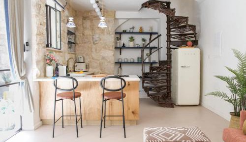 Apartment - Split Level