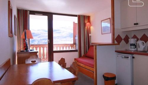 Apartment (4 Adults)