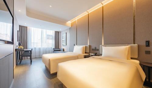 Premier Twin Room