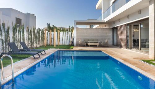 Deluxe Villa