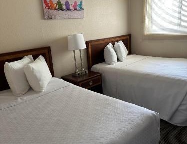 Triple Room with Pool View