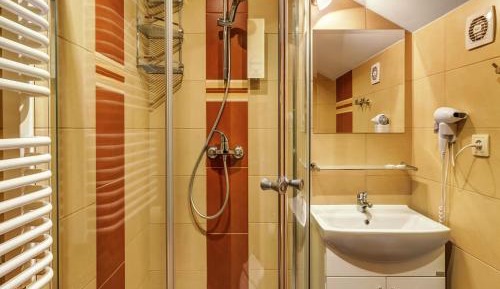 Sunny Suite