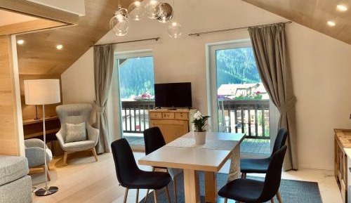 Two-Bedroom Apartment - Streda de Salìn