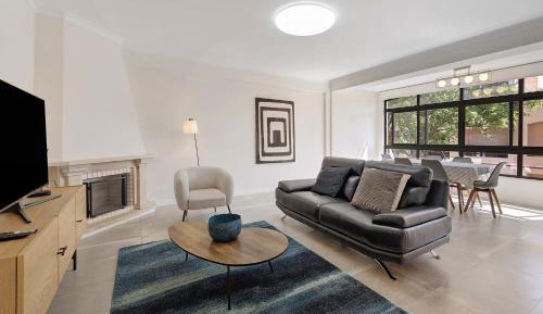 Three-Bedroom Superior Apartment