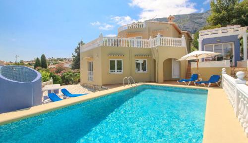 Deluxe Villa
