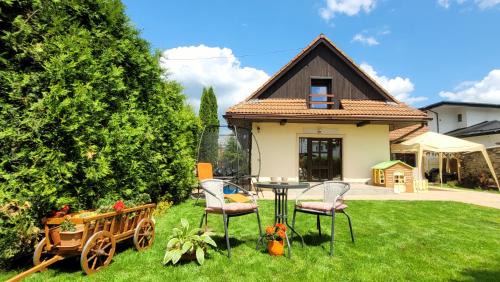 Two-Bedroom Apartment with Garden View