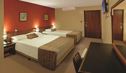 Superior Triple Room with 1 Double Bed