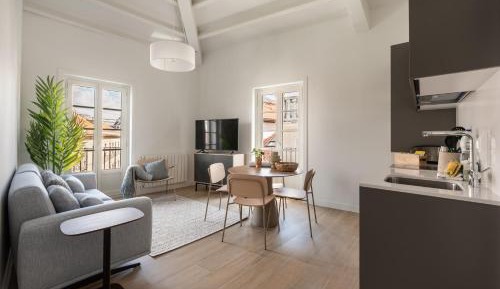 Superior Apartment