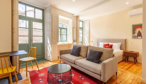 Studio with Balcony