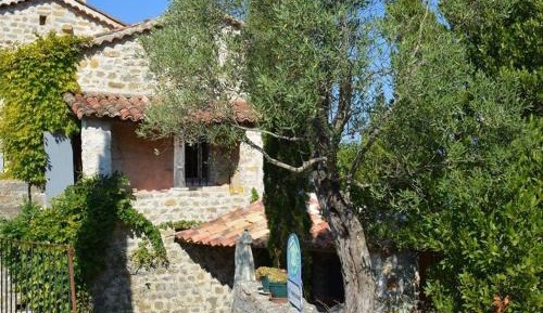 Holiday Home (3 adults)