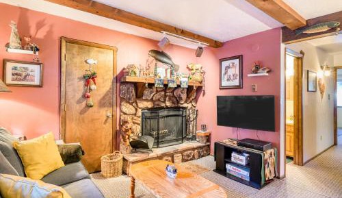 Two Bedroom Apartment 