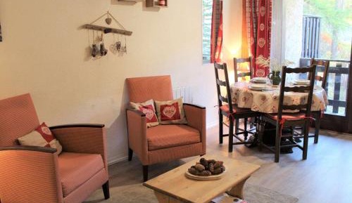 Apartment (4 Adults)