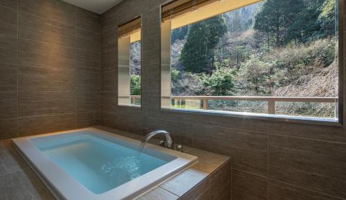Signature Suite - Non-Smoking