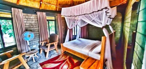 Deluxe Double Room (2 Adults + 1 Child)
