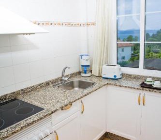 One-Bedroom Apartment with Terrace