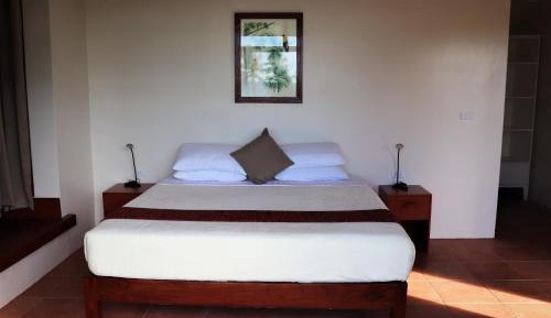 Deluxe Bungalow with Garden View