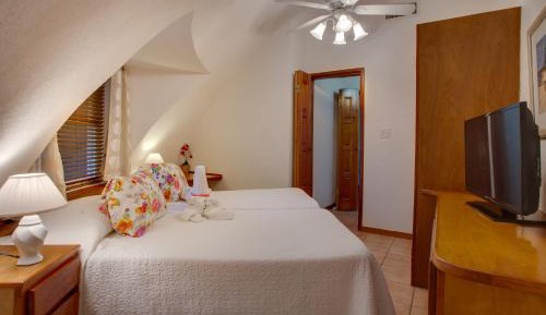 Two-Bedroom Suite
