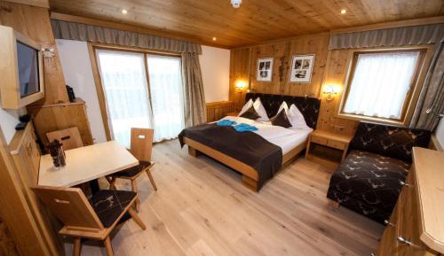 Two-Bedroom Suite