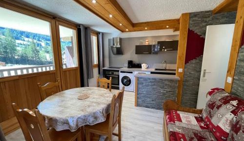 Apartment (4 Adults)