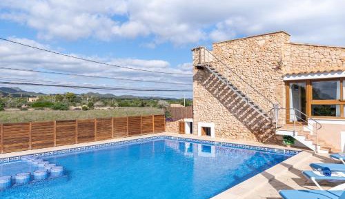 Villa with Garden View