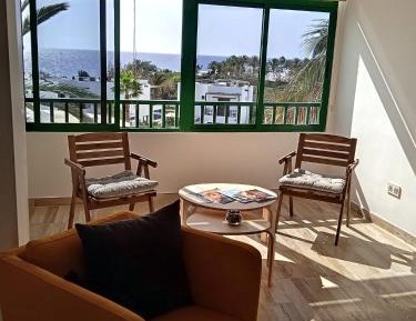 Studio Apartment with Sea View