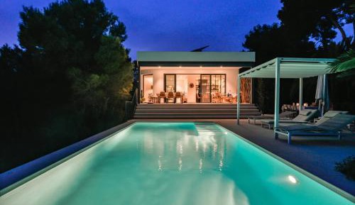 Four-Bedroom Villa