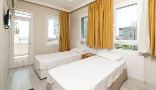 Economy Twin Room