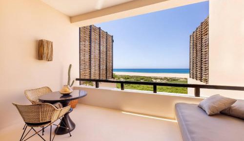 Oceanfront Premium King Room