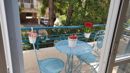 Studio with Balcony