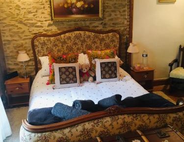 Deluxe Double Room with Shower