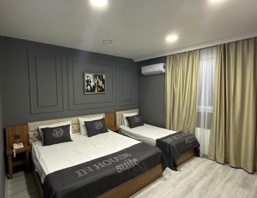 Superior Family Room