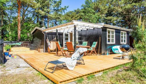Three-Bedroom Holiday Home 