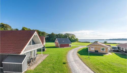 Four-Bedroom Holiday Home