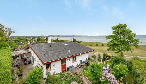 Two-Bedroom Holiday Home