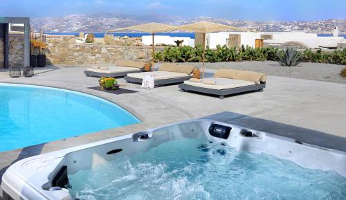 Five Bedroom Deluxe Villa with Private Pool