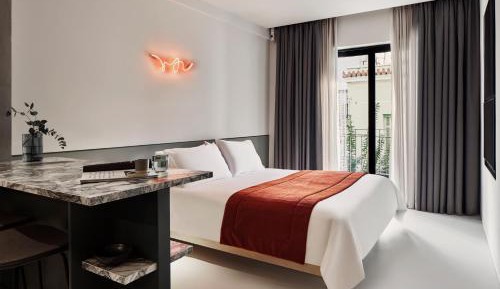 Deluxe Double Room with Balcony