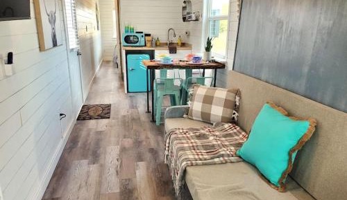 One-Bedroom House