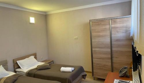 Economy Twin Room