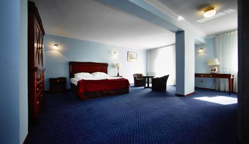 Standard Double Suite