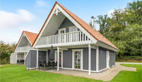 Four-Bedroom Holiday Home