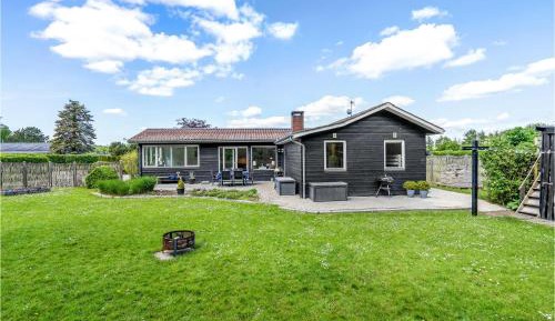 Four-Bedroom Holiday Home