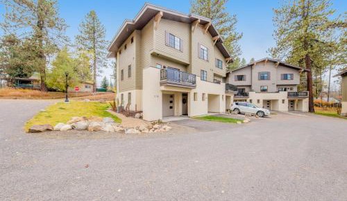 Two Bedroom Apartment 