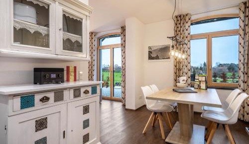 Superior One-Bedroom Apartment