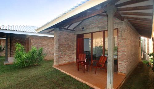 Deluxe Double or Twin Room with Garden View