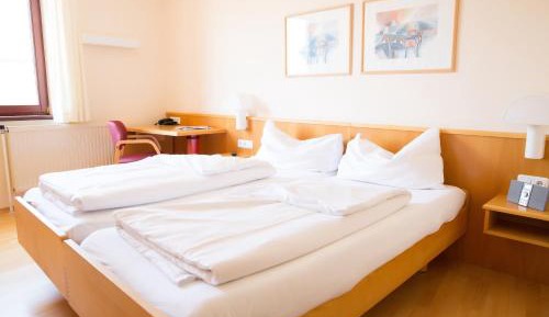 Economy Double Room