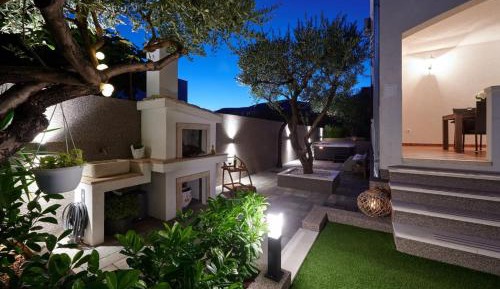 Three-Bedroom Villa with Terrace