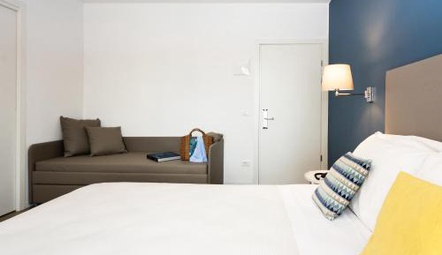 Superior Double or Twin Room with Terrace